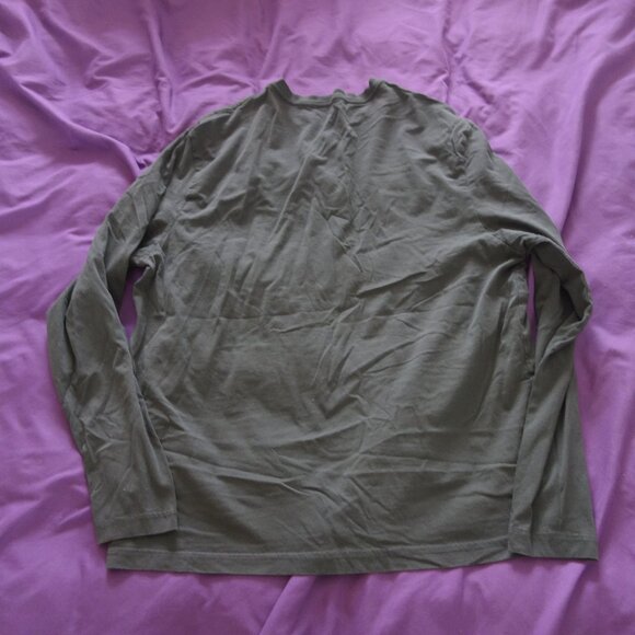 H&M Regular Fit Two Button Long Sleeve 100% Cotton Grey Size XL T-Shirt - Picture 8 of 10